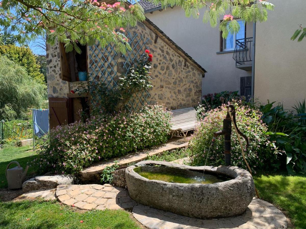 La Maison Rouzies La Bastide-l'Eveque Exterior photo